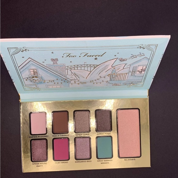 *HOST PICK* Too Faced Christmas Around The World Limited Edition - Picture 4 of 9